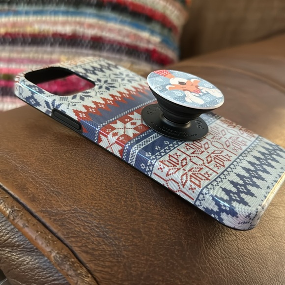 Christmas iPhone 12 Pro phone case - Picture 4 of 6